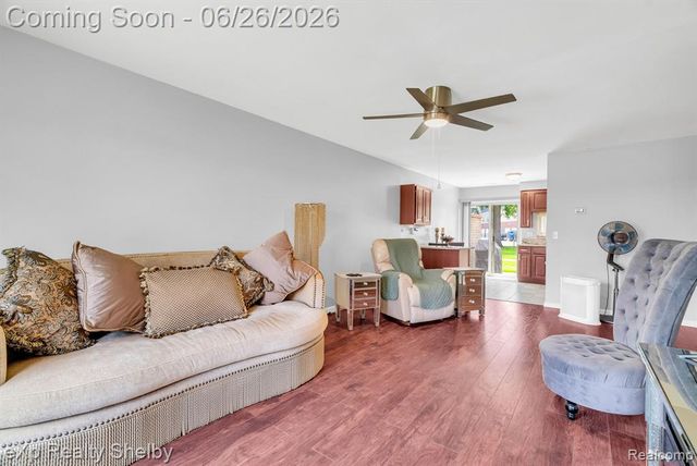 29417 Park Place Drive, Warren, MI 48093