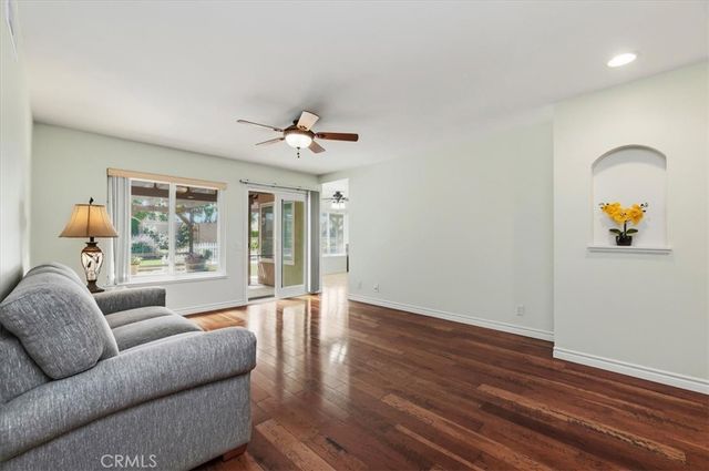 1309 Oxford Circle, Corona, CA 92878