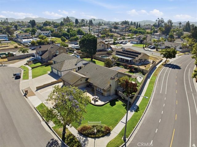 1309 Oxford Circle, Corona, CA 92878