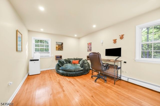 10 Diann Dr, Montville Twp., NJ 07045