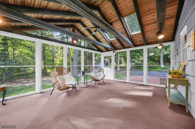 10 Diann Dr, Montville Twp., NJ 07045