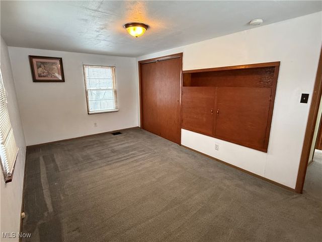 2440 Fisher Road, East Liverpool, OH 43920