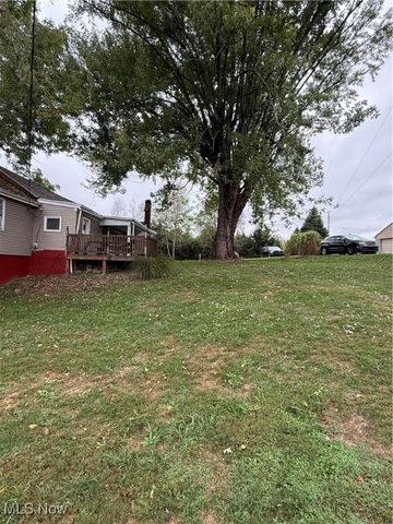 2440 Fisher Road, East Liverpool, OH 43920