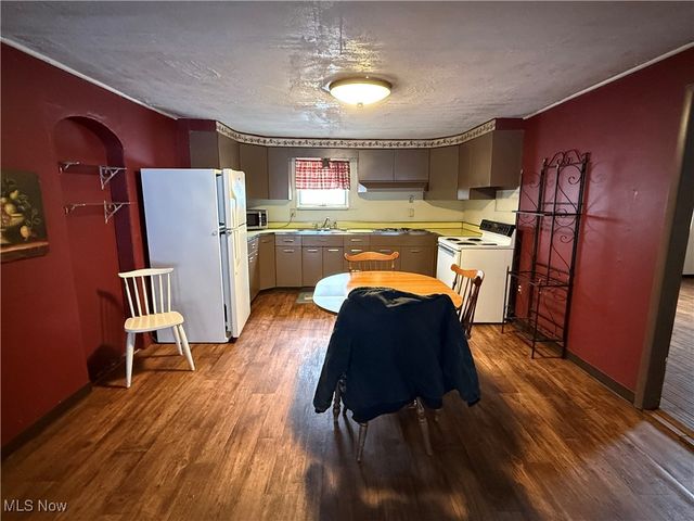 2440 Fisher Road, East Liverpool, OH 43920