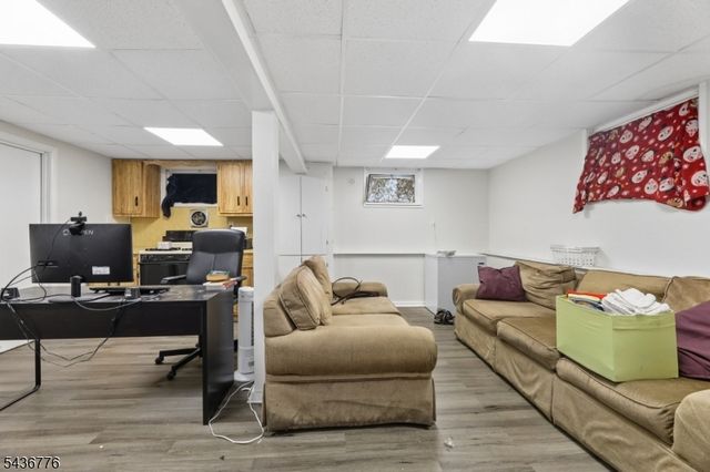 9 Memphis Ave, Nutley Twp., NJ 07110