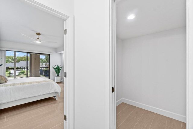 10092 Cedar Point Boulevard 204, Boynton Beach, FL 33437