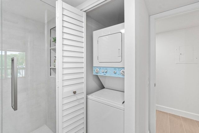 10092 Cedar Point Boulevard 204, Boynton Beach, FL 33437