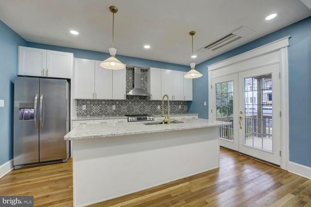 709 OTIS PL NW, Washington, DC 20010