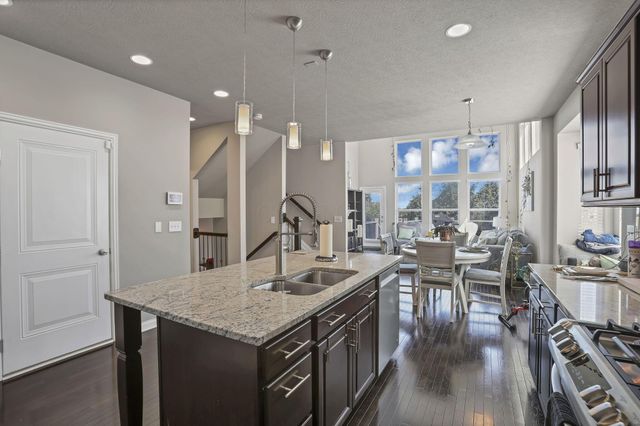 414 Junction Crsg Drive, Columbus, OH 43213