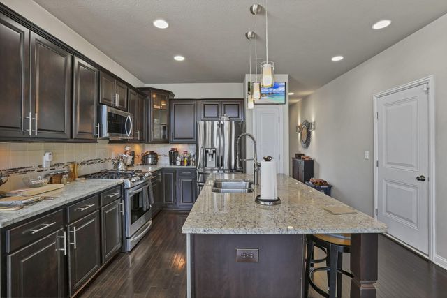 414 Junction Crsg Drive, Columbus, OH 43213