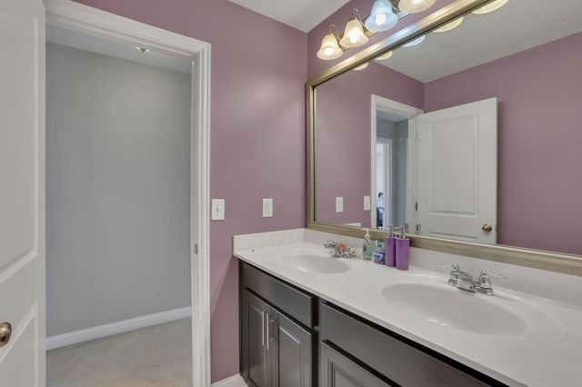 414 Junction Crsg Drive, Columbus, OH 43213
