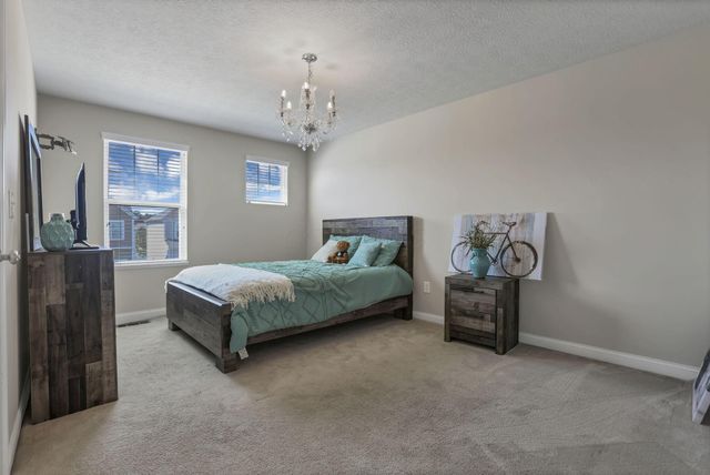 414 Junction Crsg Drive, Columbus, OH 43213