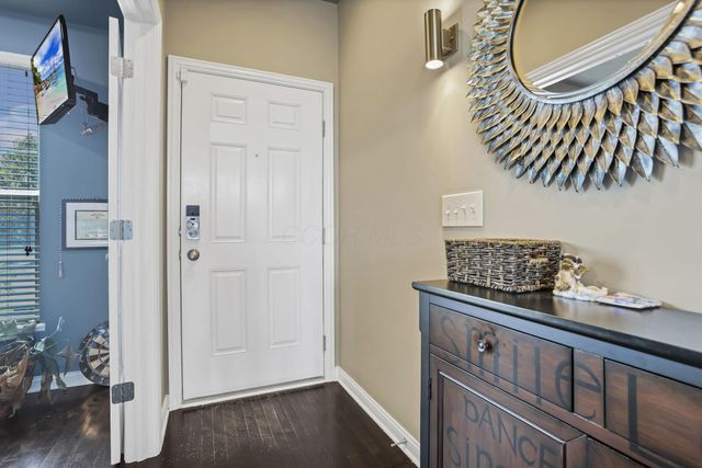 414 Junction Crsg Drive, Columbus, OH 43213