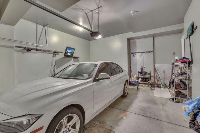 414 Junction Crsg Drive, Columbus, OH 43213