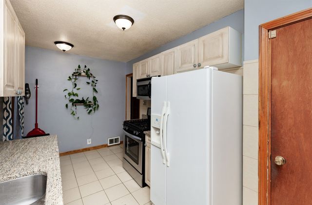 1826 57th Street, Des Moines, IA 50310