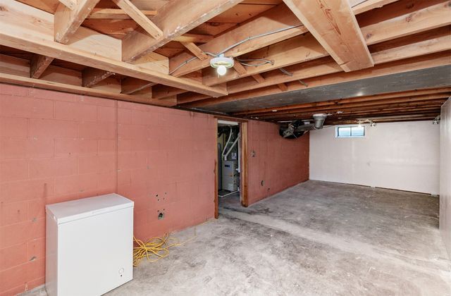 1826 57th Street, Des Moines, IA 50310