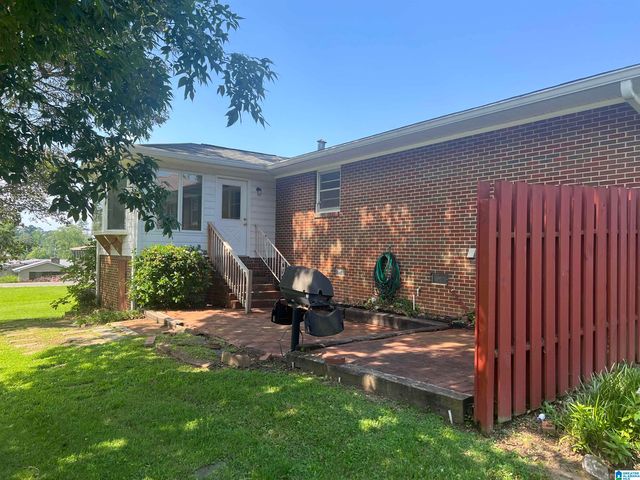 901 4TH AVENUE NE, Jacksonville, AL 36265