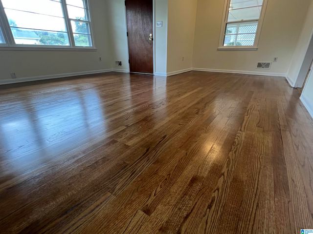 901 4TH AVENUE NE, Jacksonville, AL 36265