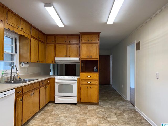 901 4TH AVENUE NE, Jacksonville, AL 36265