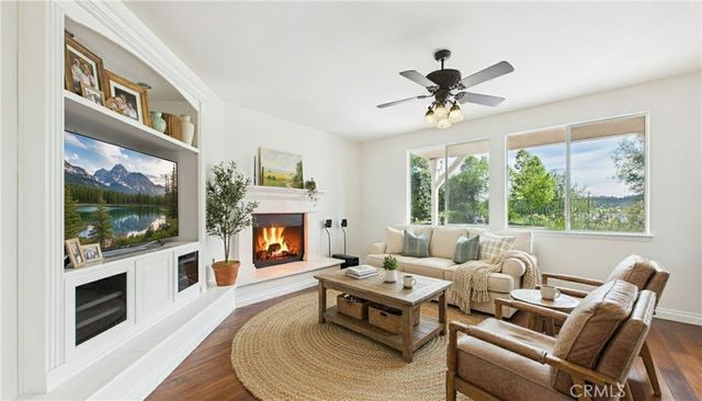 27824 Pine Crest, Castaic, CA 91384