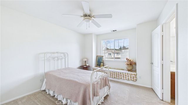 27824 Pine Crest, Castaic, CA 91384