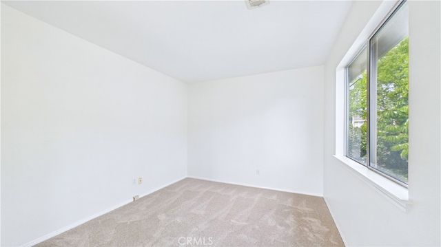 27824 Pine Crest, Castaic, CA 91384