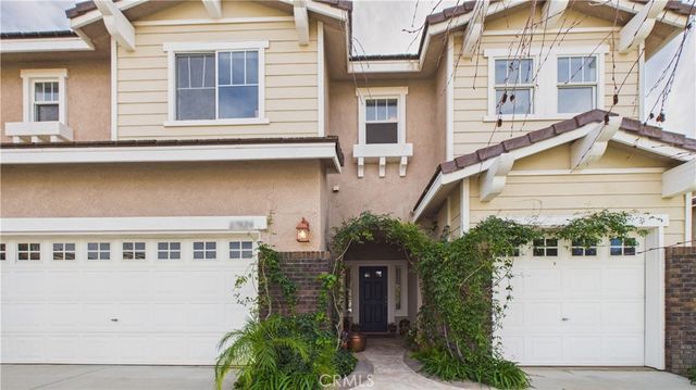 27824 Pine Crest, Castaic, CA 91384