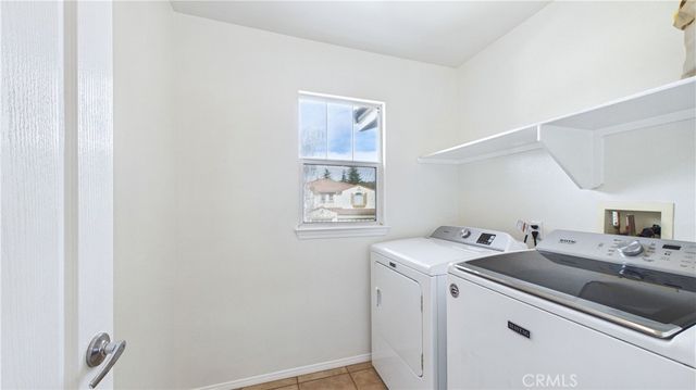 27824 Pine Crest, Castaic, CA 91384