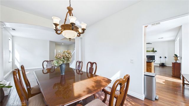 27824 Pine Crest, Castaic, CA 91384