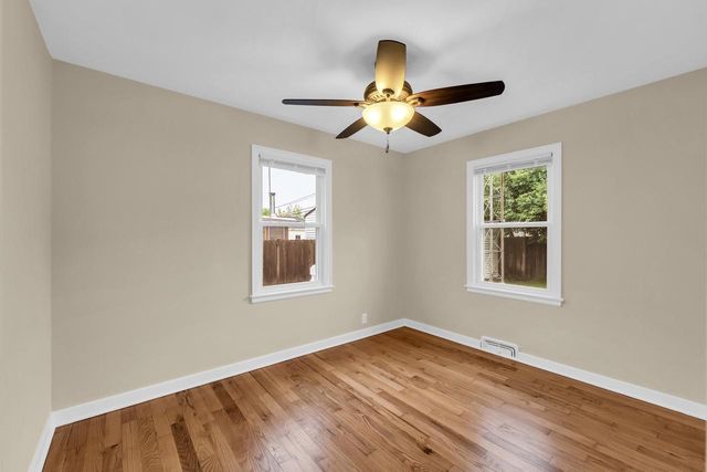 1233 Kingston AVENUE, Racine, WI 53402