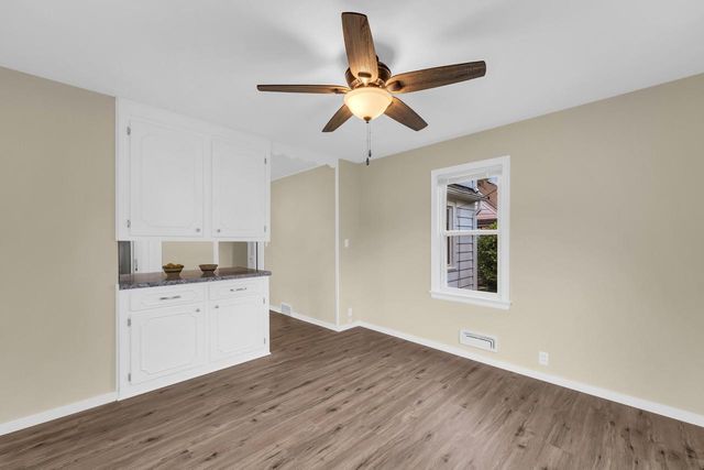 1233 Kingston AVENUE, Racine, WI 53402