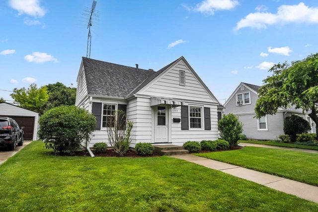 1233 Kingston AVENUE, Racine, WI 53402