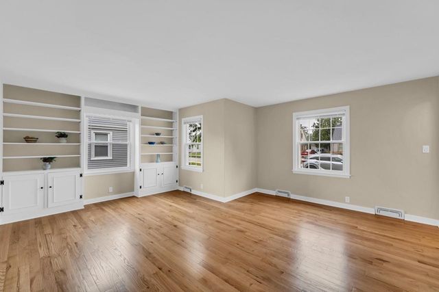 1233 Kingston AVENUE, Racine, WI 53402