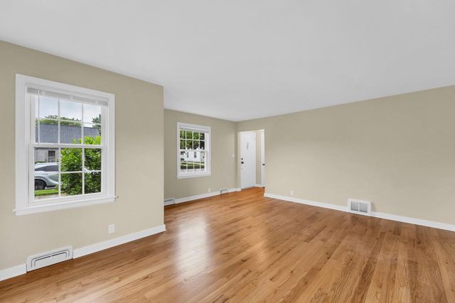 1233 Kingston AVENUE, Racine, WI 53402