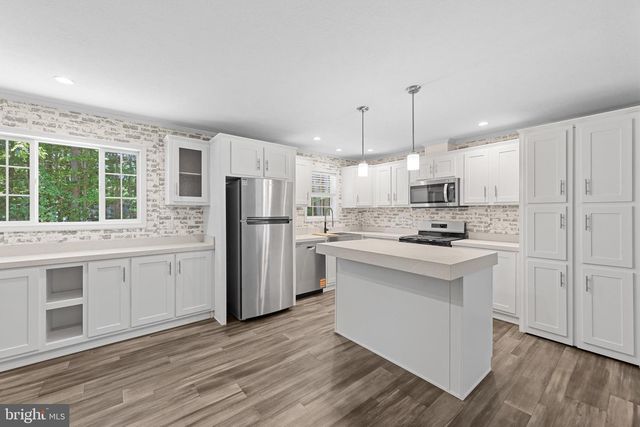 33350 SYCAMORE ST, Ocean View, DE 19970