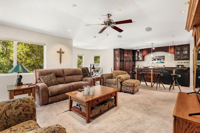 2000 Glen Canyon Road, Santa Cruz, CA 95060