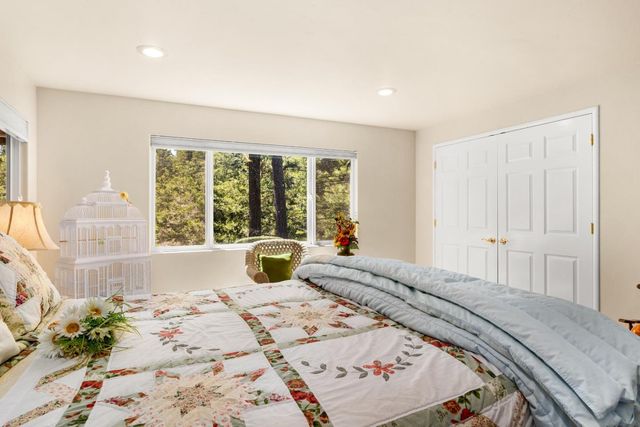 2000 Glen Canyon Road, Santa Cruz, CA 95060