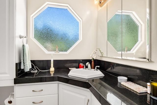 2000 Glen Canyon Road, Santa Cruz, CA 95060