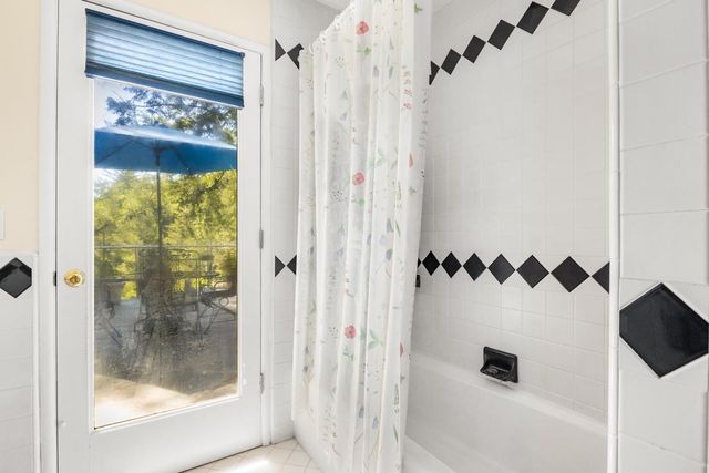 2000 Glen Canyon Road, Santa Cruz, CA 95060