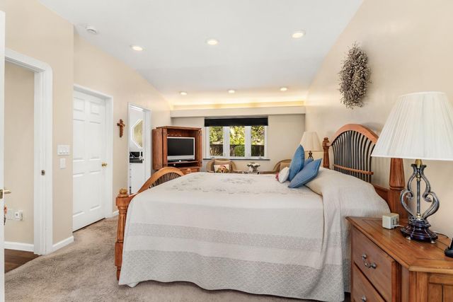 2000 Glen Canyon Road, Santa Cruz, CA 95060