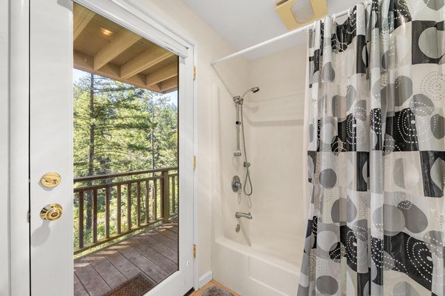 2000 Glen Canyon Road, Santa Cruz, CA 95060
