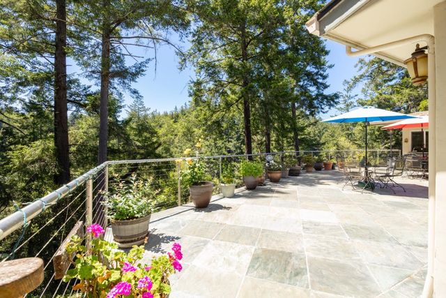 2000 Glen Canyon Road, Santa Cruz, CA 95060
