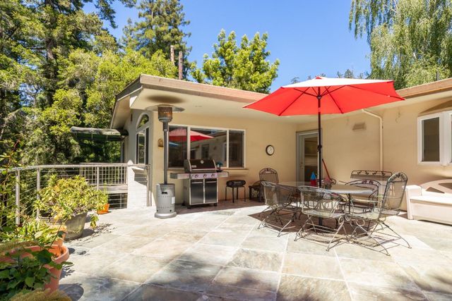 2000 Glen Canyon Road, Santa Cruz, CA 95060