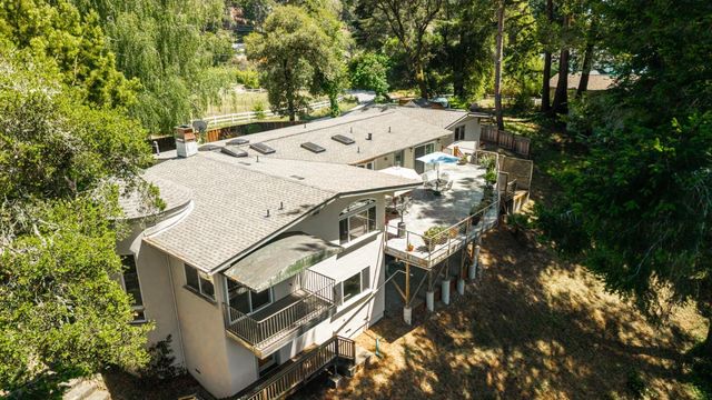 2000 Glen Canyon Road, Santa Cruz, CA 95060