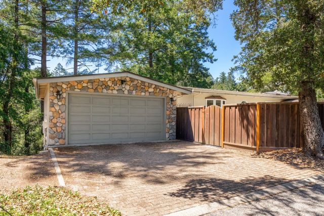 2000 Glen Canyon Road, Santa Cruz, CA 95060