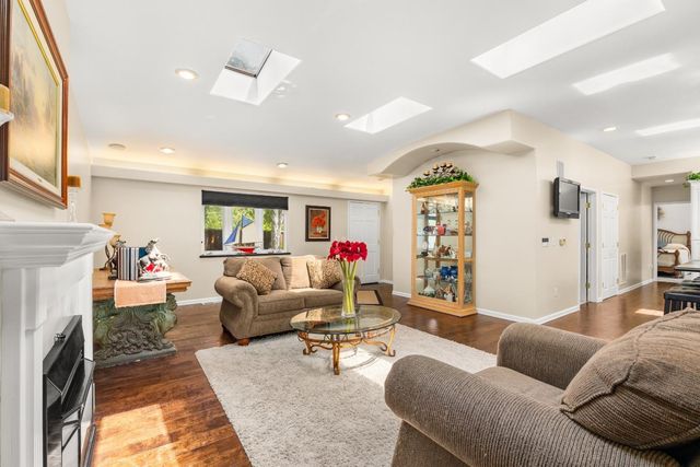 2000 Glen Canyon Road, Santa Cruz, CA 95060