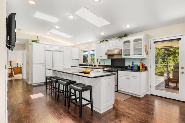 2000 Glen Canyon Road, Santa Cruz, CA 95060