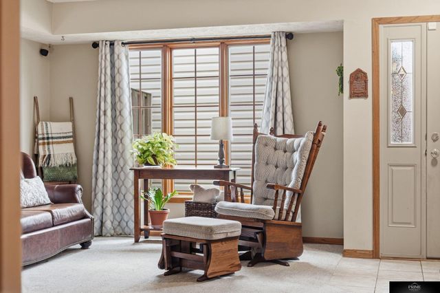 2904 Londonshire Court, Lincoln, NE 68516