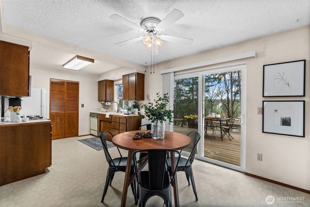 202 Fir Drive NW, Gig Harbor, WA 98335