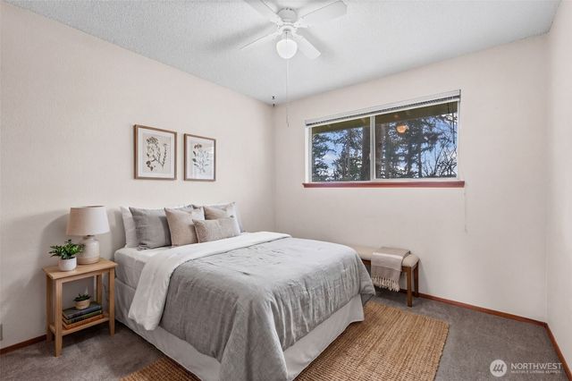 202 Fir Drive NW, Gig Harbor, WA 98335